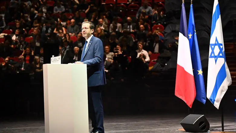 Herzog addresses memorial for Toulouse and Montauban attacks