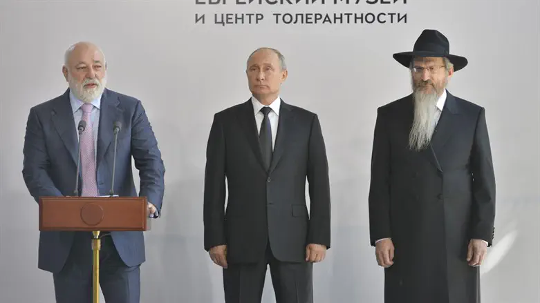 Vladimir Putin, Chief Rabbi Berel Lazar, businessman Viktor Vekselberg
