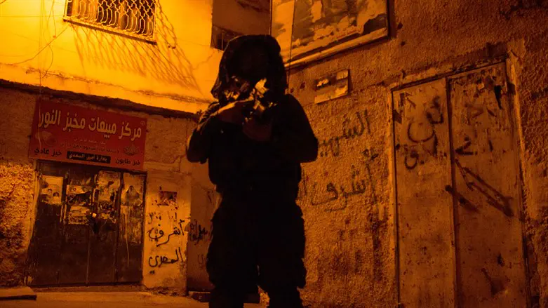 IDF soldiers conducting a counterterror operation
