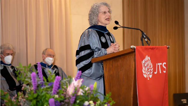 Dr. Shuly Rubin Schwartz delivers her inaugural address