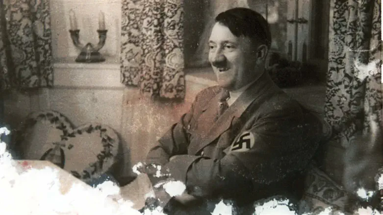 Adolf Hitler (reproduction)