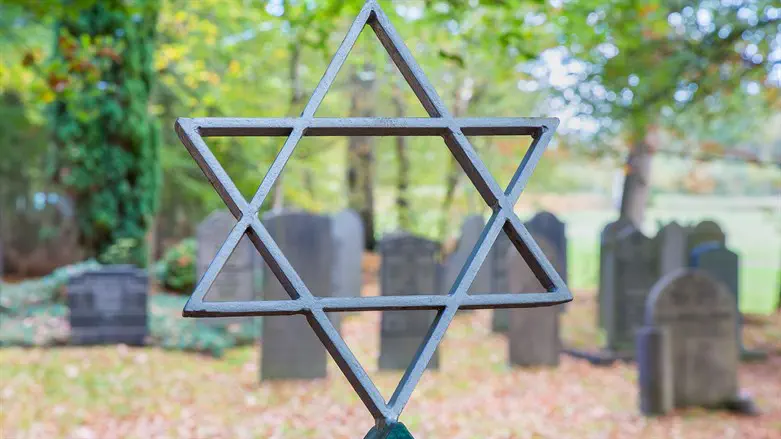 Jewish cemetery in Delden, Netherlands