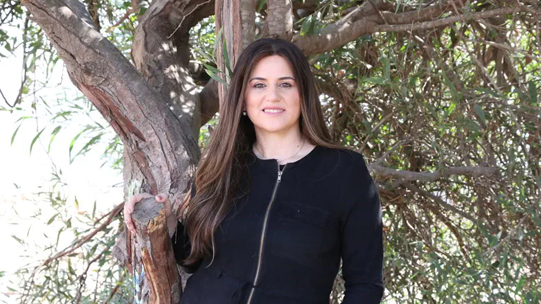 שרה פכטר