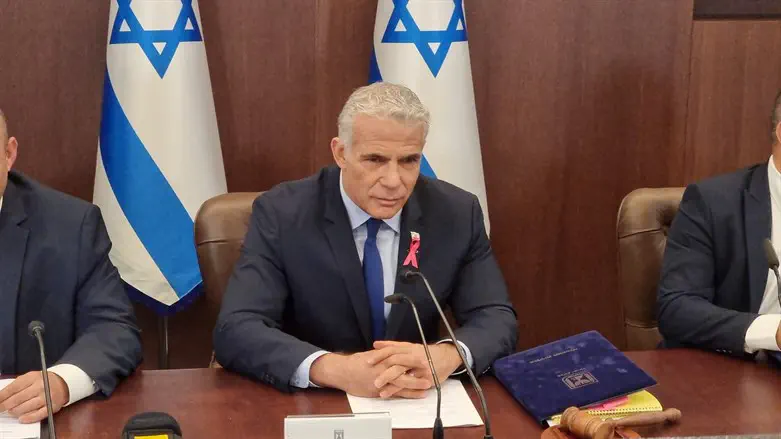 PM Lapid at Cabinet meeting