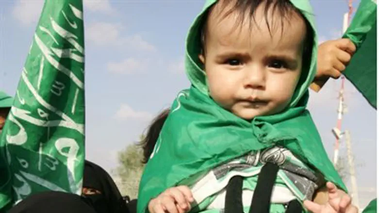 Child at Hamas rally in Gaza