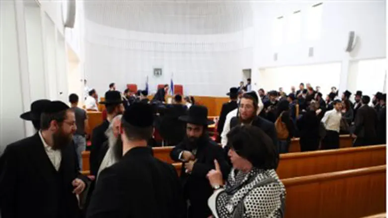 Beit Yaakov case in High Court.