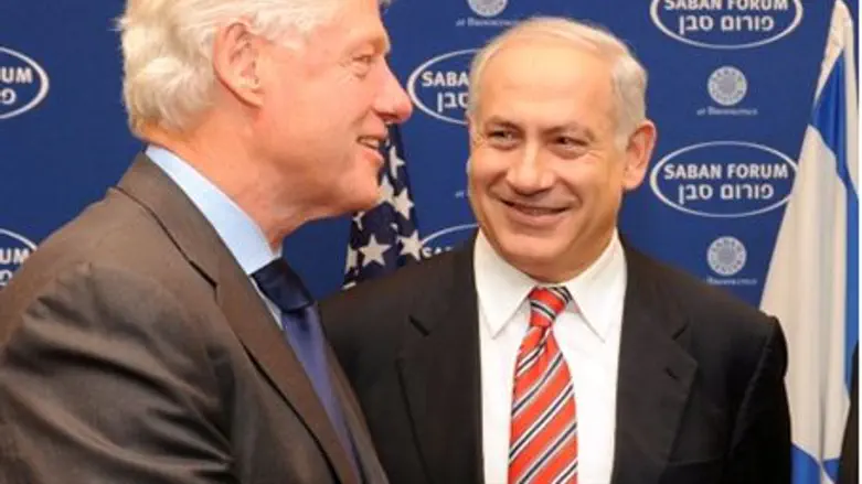 Bill Clinton and Netanyahu in 2009