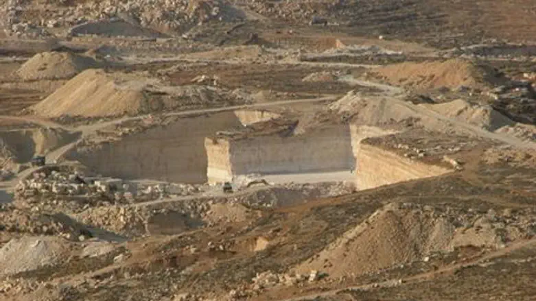 Pirate Arab quarry