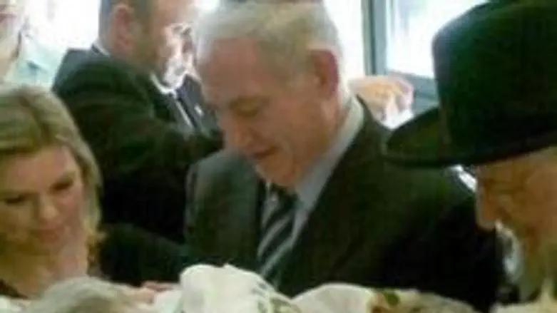 Netanyahu with grandson Shmuel