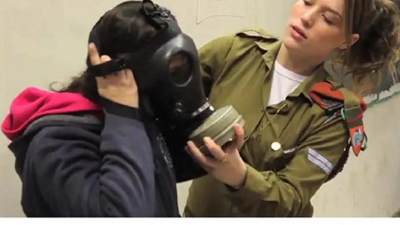 IDF emergency instructor Noya Eisen with 5th 