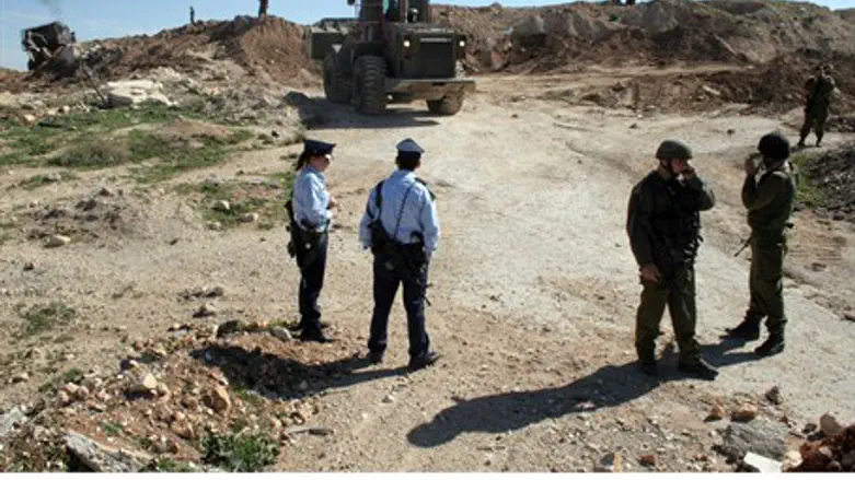 IDF Bulldozer at work