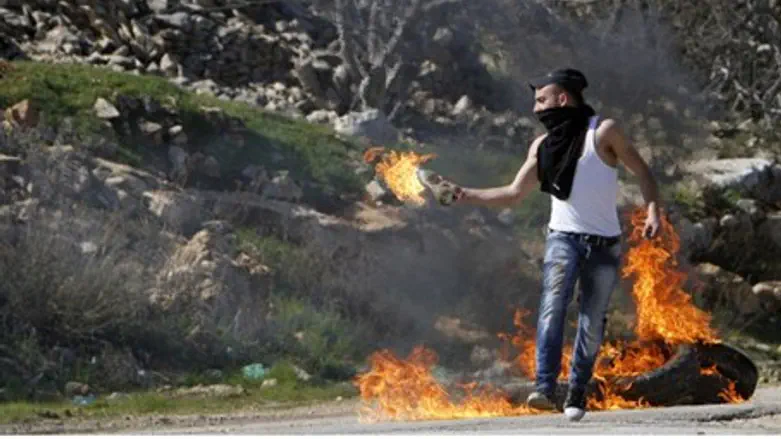 Arab with fire bomb (file)