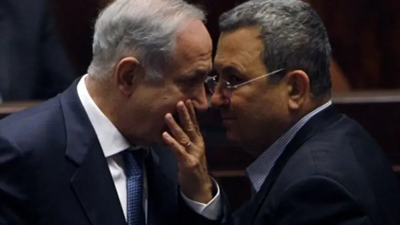 Netanyahu with Defense Minister Barak