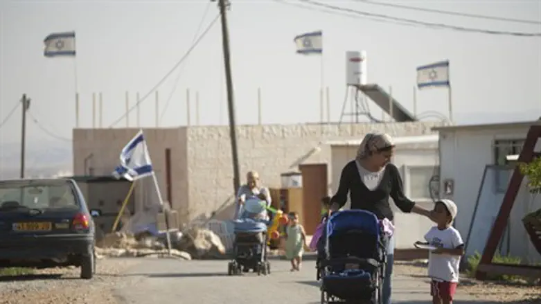 Israeli families in Migron