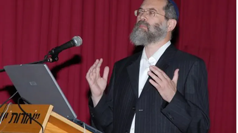 Rabbi Prof. Neria Gutel