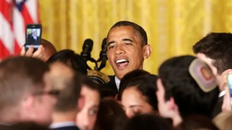 Obama greets Jews at White House