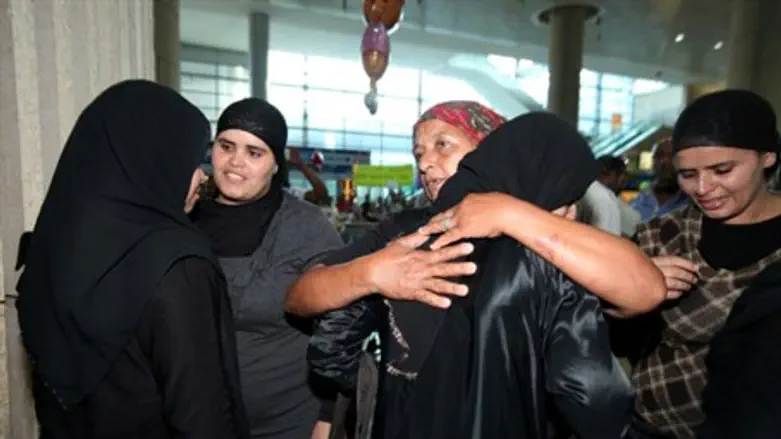 Zindani family arrives in Israel