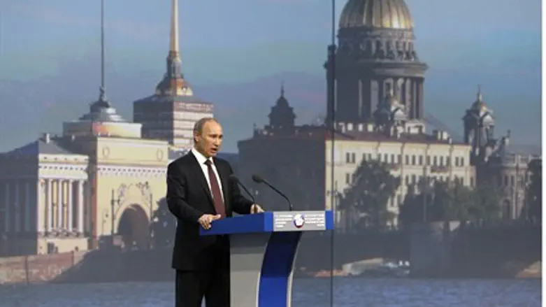 Putin at forum