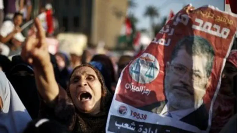 Celebrating Mursi's victory in Cairo