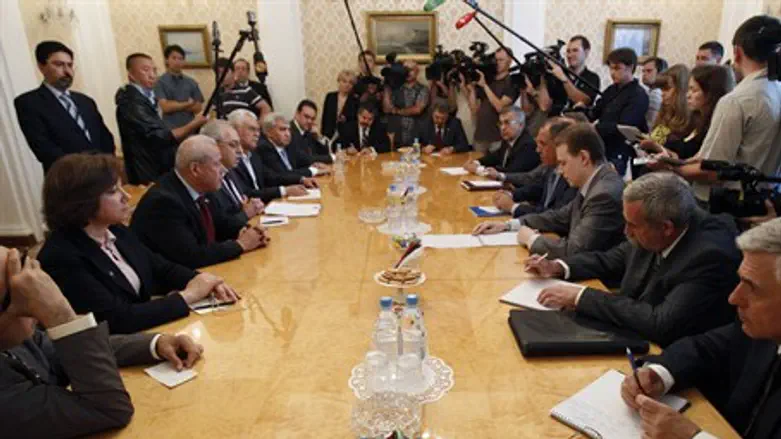 Russian FM Lavror meets with Syrian oppositio