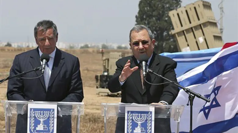 Leon Panetta, Ehud Barak at Iron Dome site