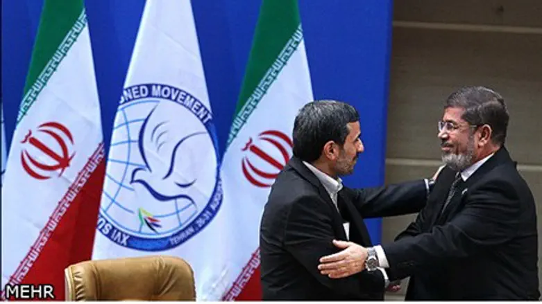Ahmadinejad and Morsi