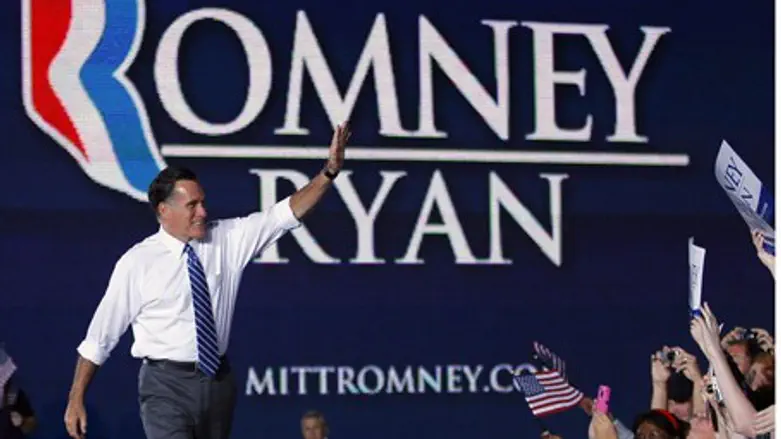 Romney's hoping a last minute ad surge will w