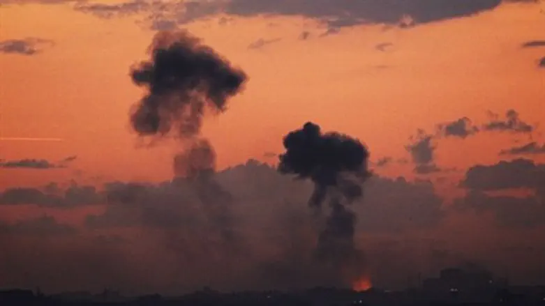 IAF strikes Gaza (archive)