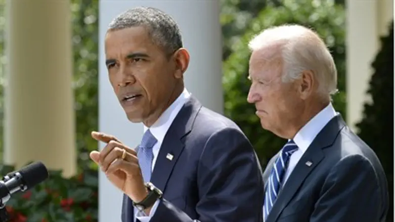 Obama in Rose Gardem with VP Biden