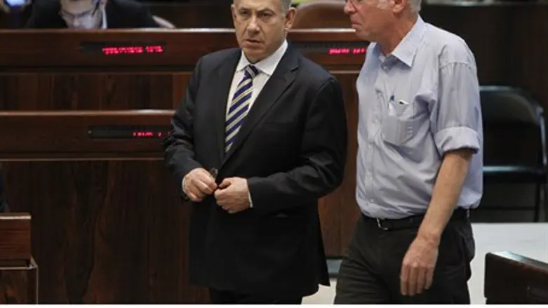 PM Netanyahu and Minister Uri Ariel