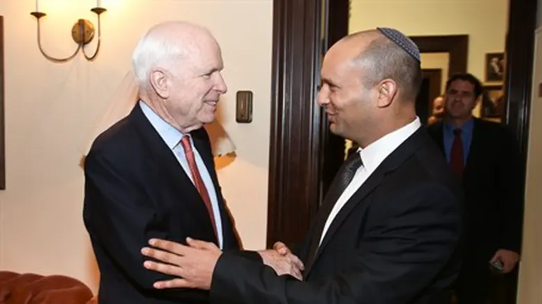 Naftali Bennett Meets John McCain in Washingt