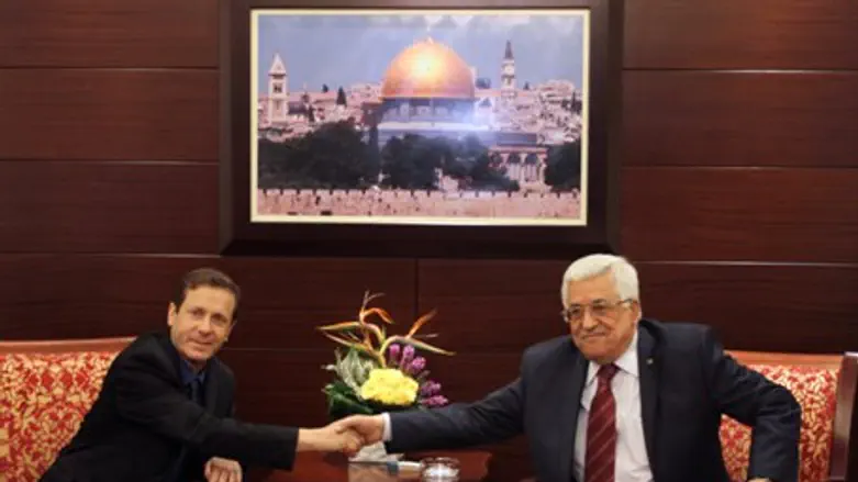 Herzog and Abbas in Ramallah