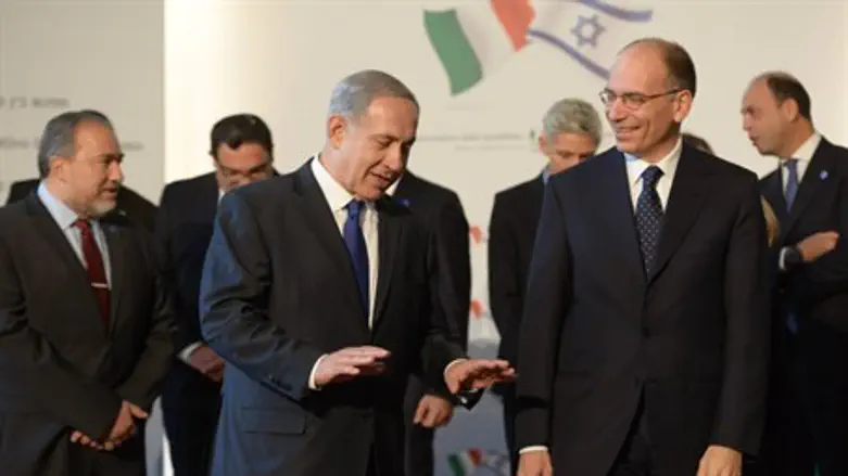 Prime Minister Binyamin Netanyahu with Italia