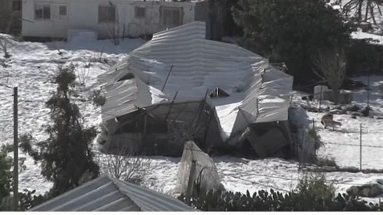 Storm damage in Itamar