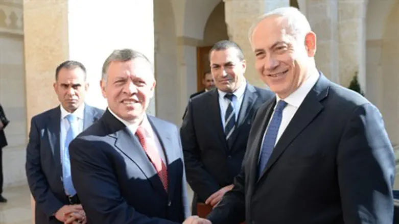 Netanyahu meets Jordan's King Abdullah II in 