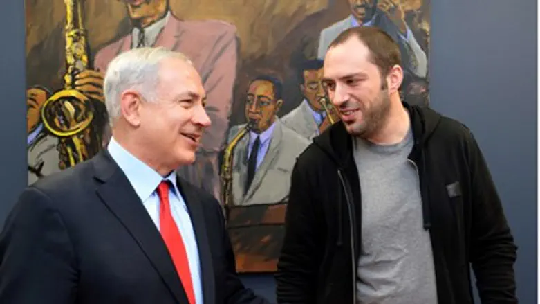 Binyamin Netanyahu with WhatsApp founder Jan 