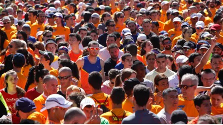 Runners take part in the Jerusalem Marathon