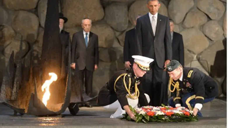 Obama laying a wreath at Yad V'shem, March 20