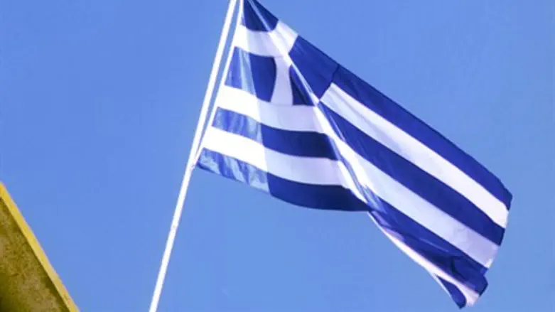 הדגל היווני יעלה שוב?