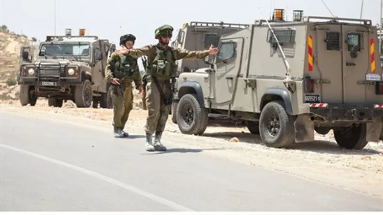 IDF troops search for missing boys