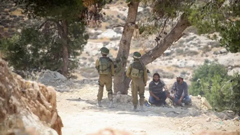 IDF searches for kidnapped yeshiva students
