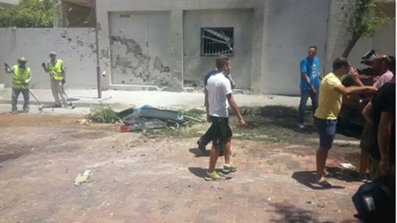 Site of a rocket strike in Ashdod