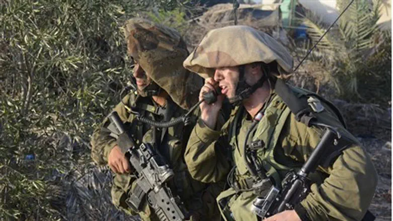 IDF Paratroopers in Gaza