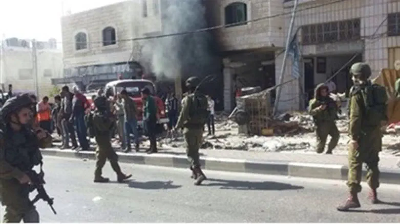 IDF forces outside house where suspects were 