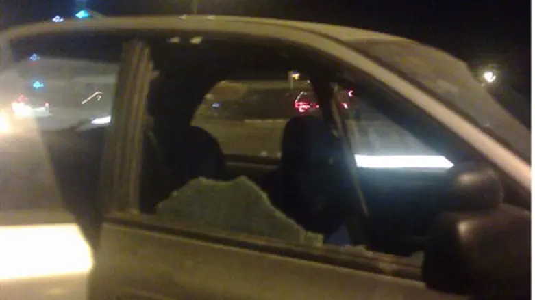 Jewish car targeted by Arab rock assault