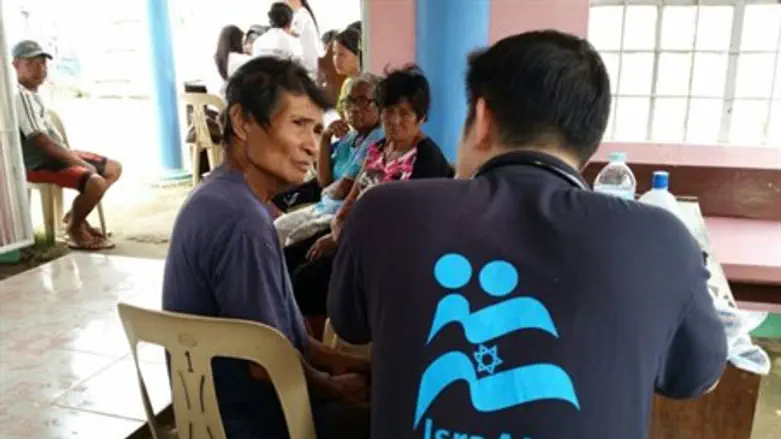 Helping families affected by Philippines typhoon
