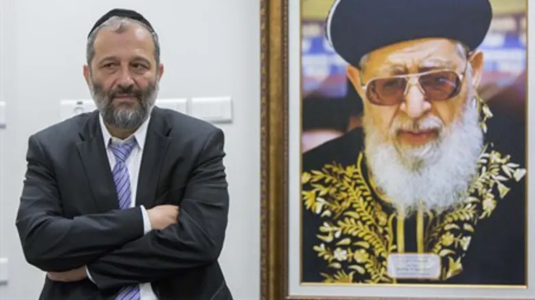 Aryeh Deri, Rabbi Ovadia Yosef