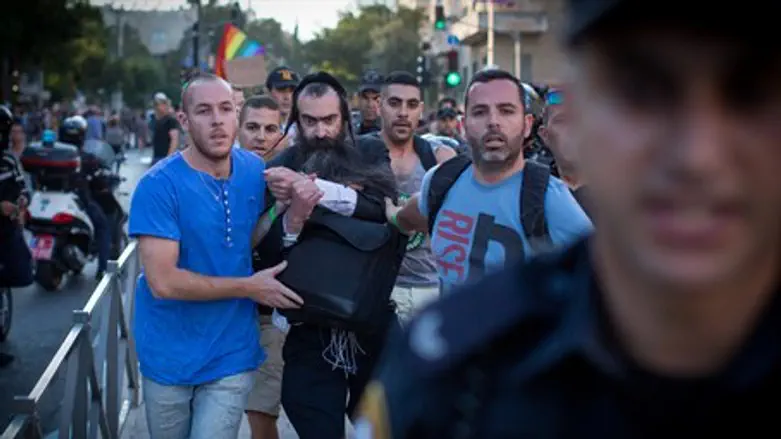 Police arrest Jerusalem gay parade stabber