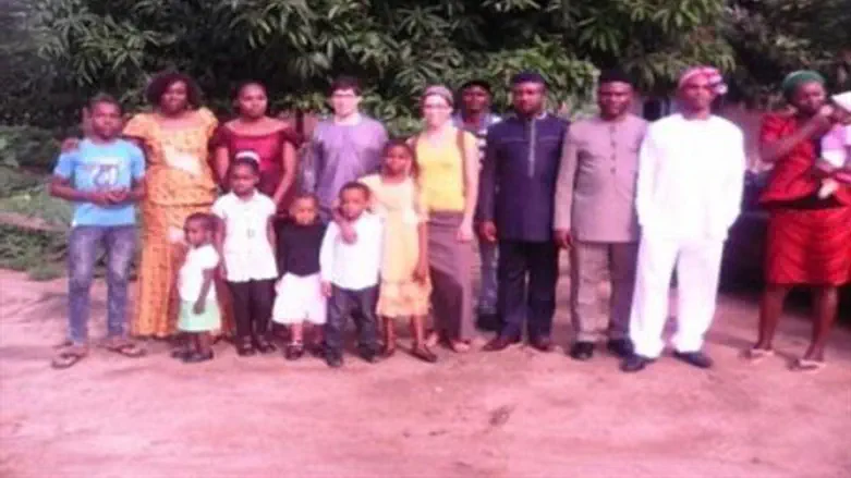 Igbo Jews with American Jwish visitors in Nigeria