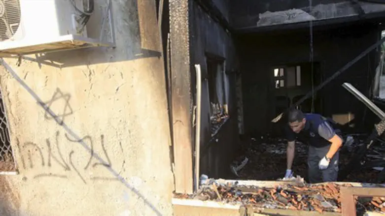Israeli police inspect site of Duma arson